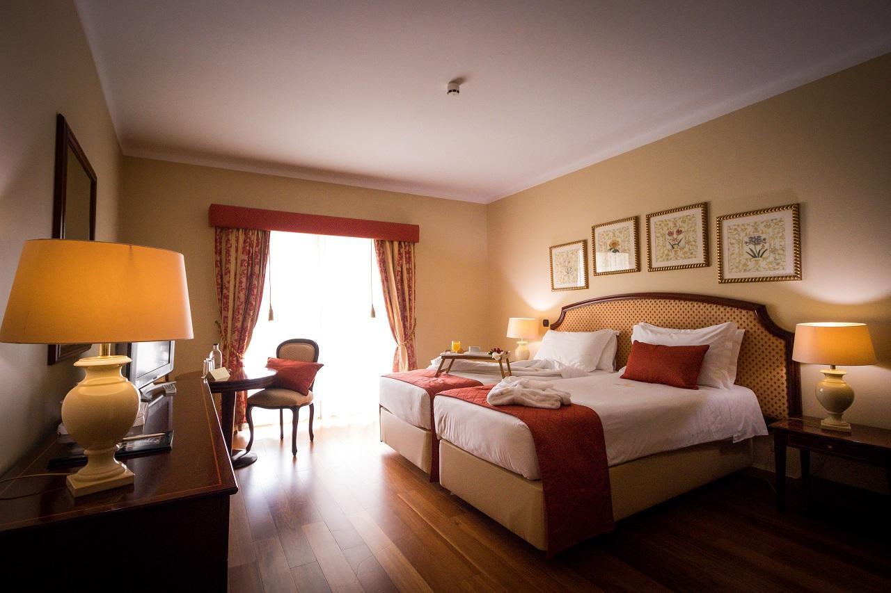Hotel Talisman Ponta Delgada  Bagian luar foto